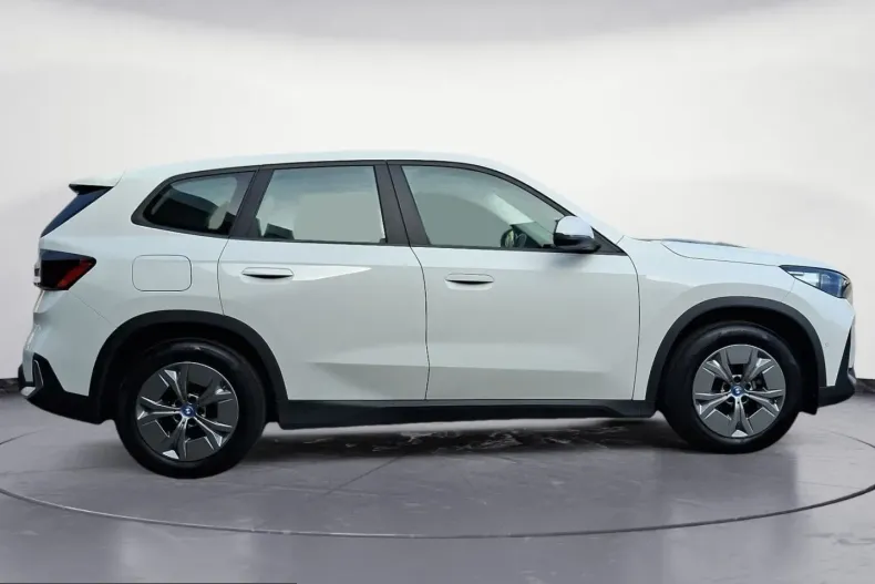BMW iX1 (Seria X) din 2023 cu 27.899 km - oferta BMW212233 - foto 7