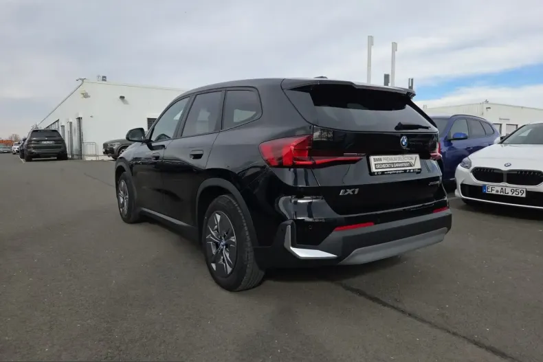 BMW iX1 (Seria X) din 2023 cu 11.185 km - oferta BMW212234 - foto 7
