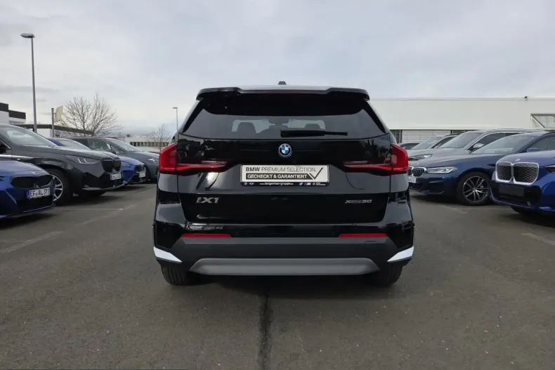 BMW iX1 (Seria X) din 2023 cu 11.185 km - oferta BMW212234 - foto 8