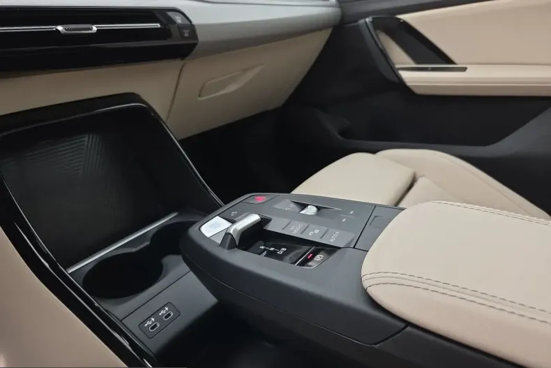 BMW iX1 (Seria X) din 2023 cu 11.185 km - oferta BMW212234 - foto 15