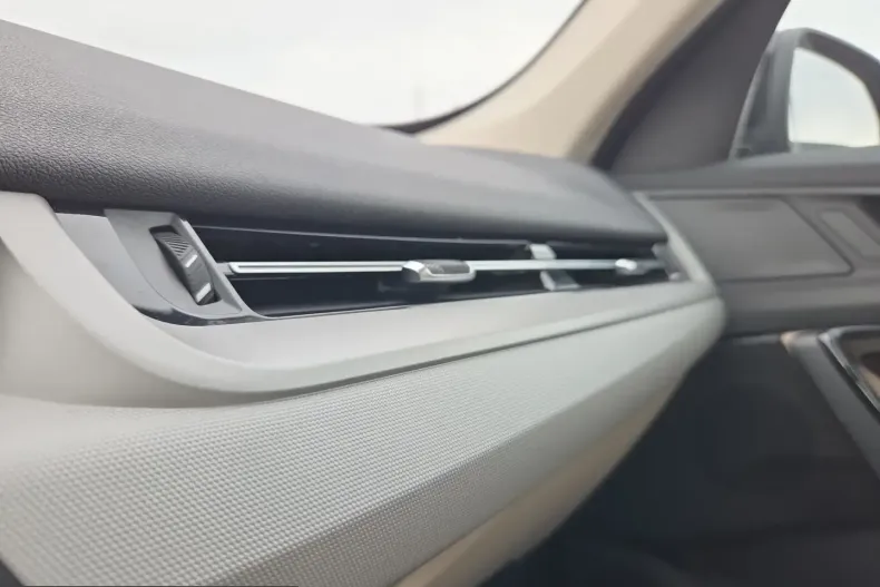 BMW iX1 (Seria X) din 2023 cu 11.185 km - oferta BMW212234 - foto 24