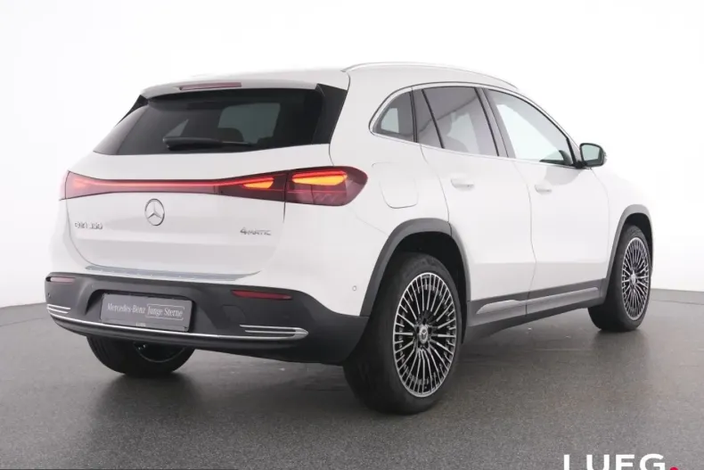 Mercedes-Benz EQA din 2025 cu 17.162 km - oferta MER212235 - foto 2