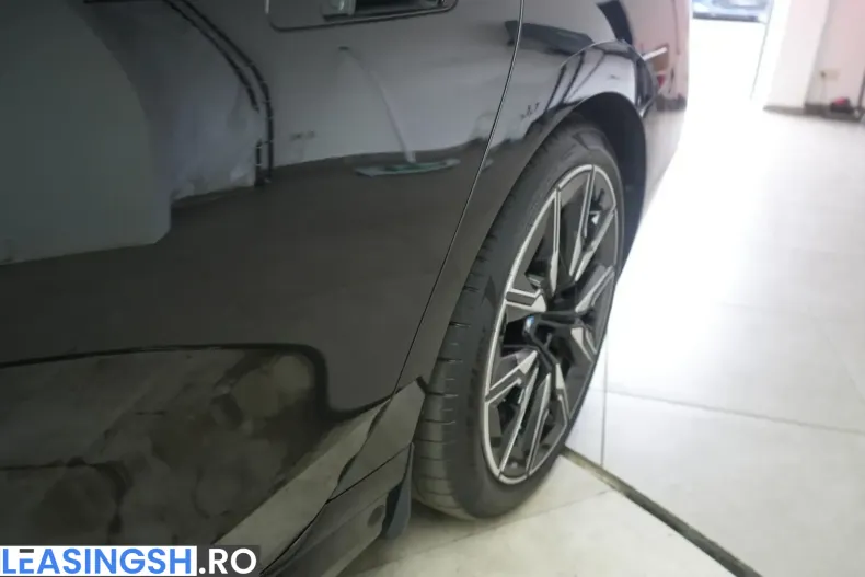 BMW i7 (Seria 7) din 2023 cu 40.000 km - oferta BMW212243 - foto 33