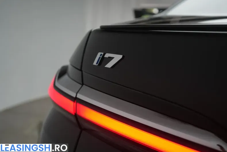 BMW i7 (Seria 7) din 2023 cu 40.000 km - oferta BMW212243 - foto 37