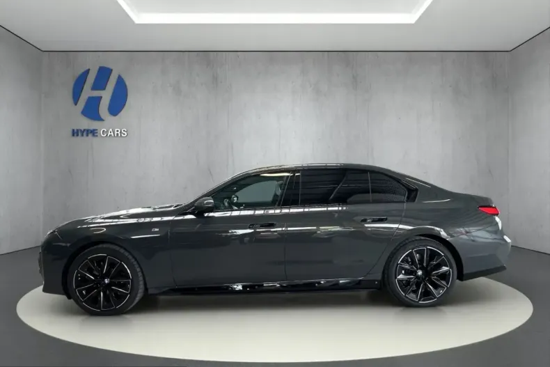 BMW i7 (Seria 7) din 2023 cu 43.707 km - oferta BMW212244 - foto 6