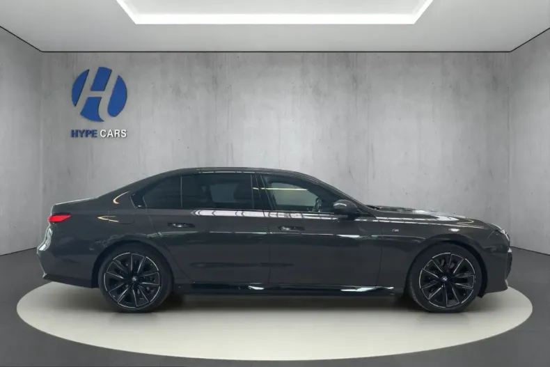 BMW i7 (Seria 7) din 2023 cu 43.707 km - oferta BMW212244 - foto 7