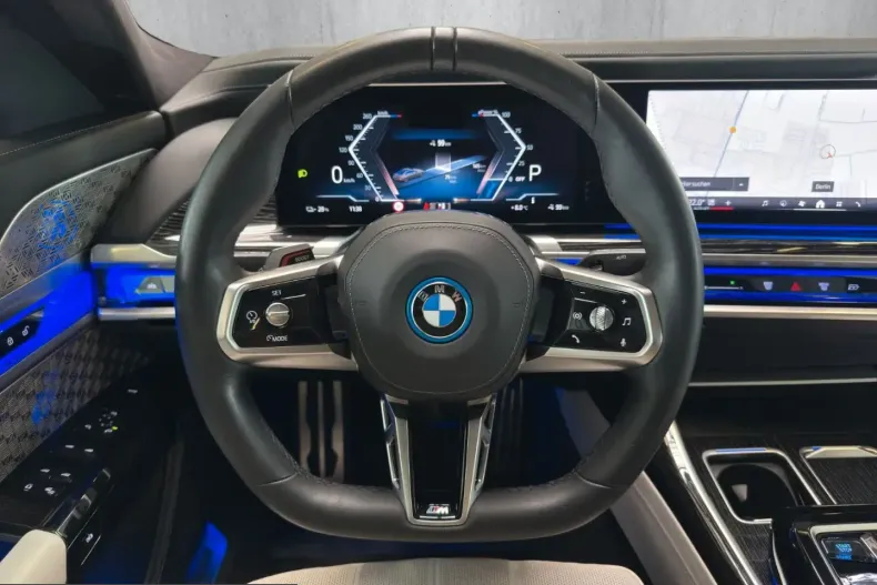 BMW i7 (Seria 7) din 2023 cu 43.707 km - oferta BMW212244 - foto 20