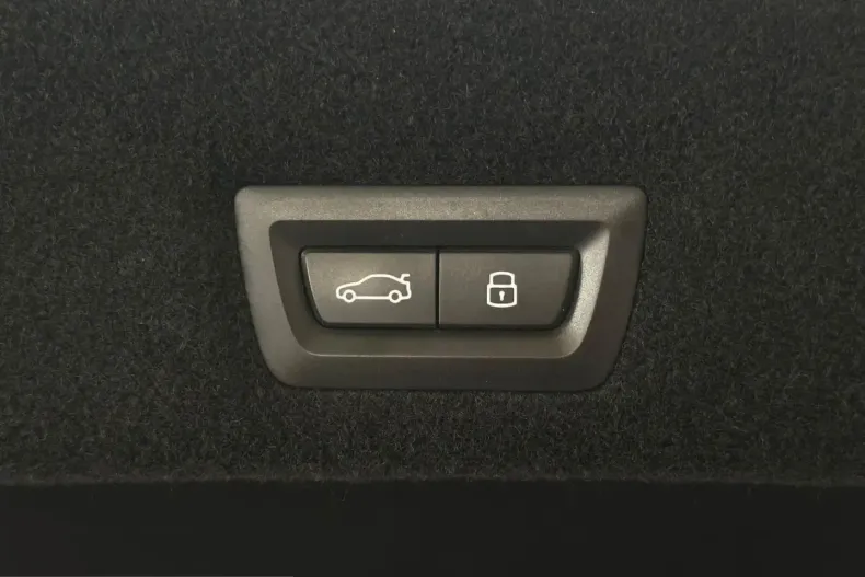 BMW i7 (Seria 7) din 2023 cu 43.707 km - oferta BMW212244 - foto 44