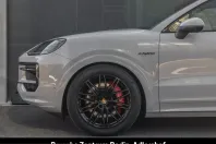 Porsche Cayenne din 2024 cu 23.910 km - oferta POR212249 - foto 17