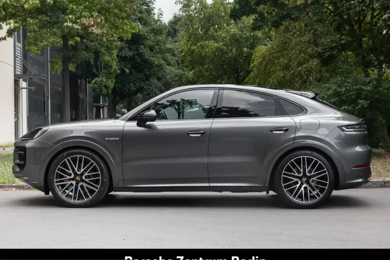 Porsche Cayenne din 2025 cu 9.900 km - oferta POR212250 - foto 2