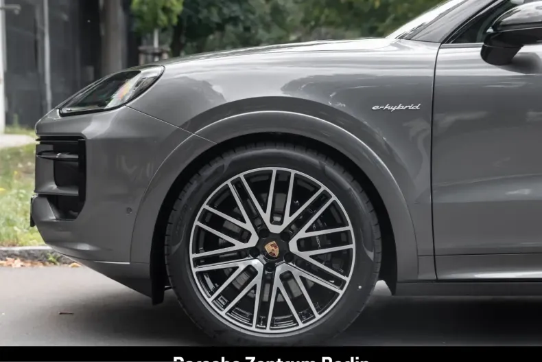 Porsche Cayenne din 2025 cu 9.900 km - oferta POR212250 - foto 9