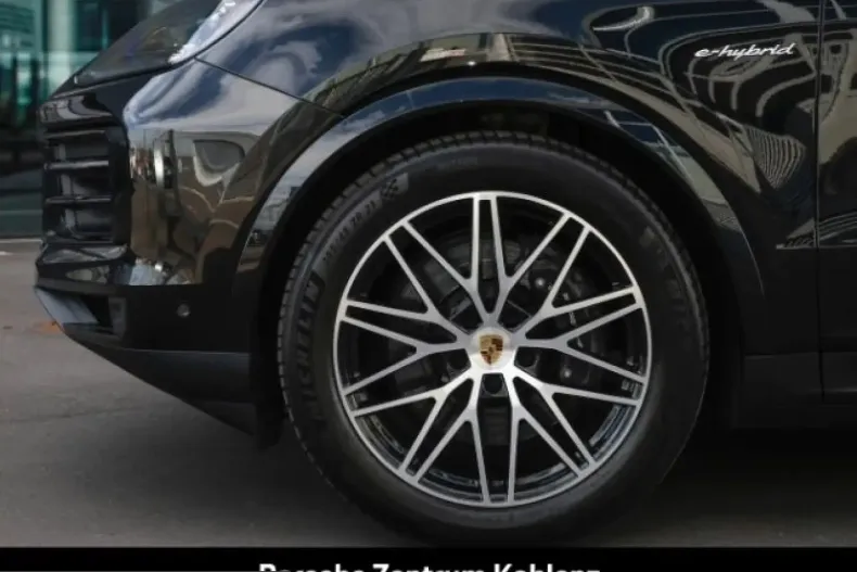 Porsche Cayenne din 2024 cu 14.600 km - oferta POR212253 - foto 11