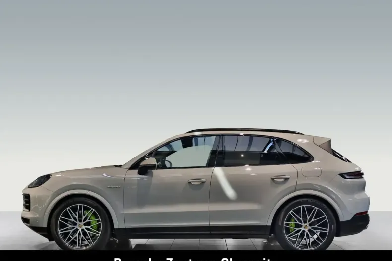 Porsche Cayenne din 2024 cu 22.400 km - oferta POR212254 - foto 2