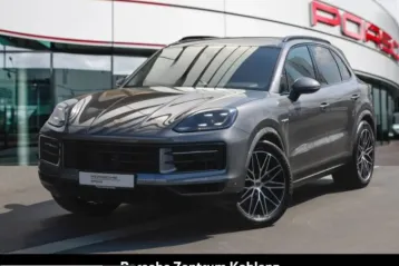 Porsche Cayenne din 2024 - oferta POR212255