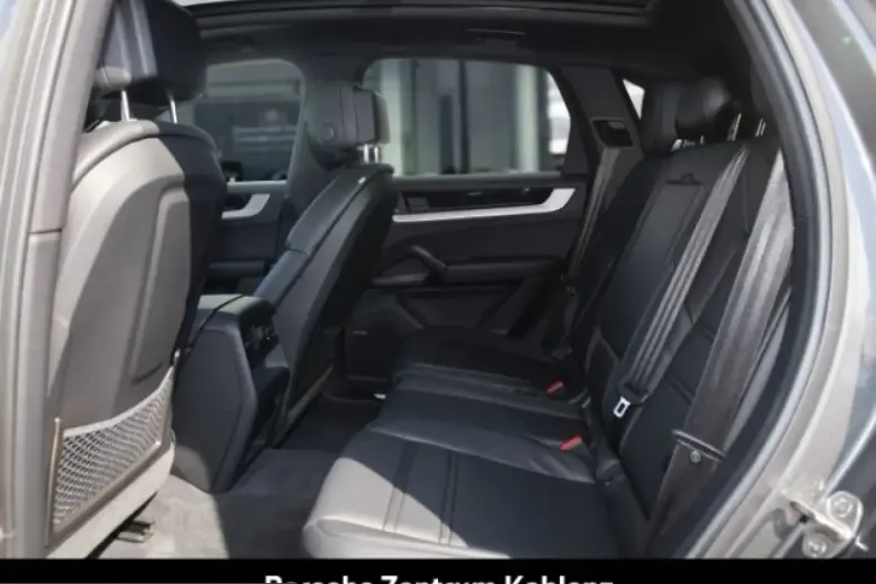 Porsche Cayenne din 2024 cu 15.300 km - oferta POR212255 - foto 21
