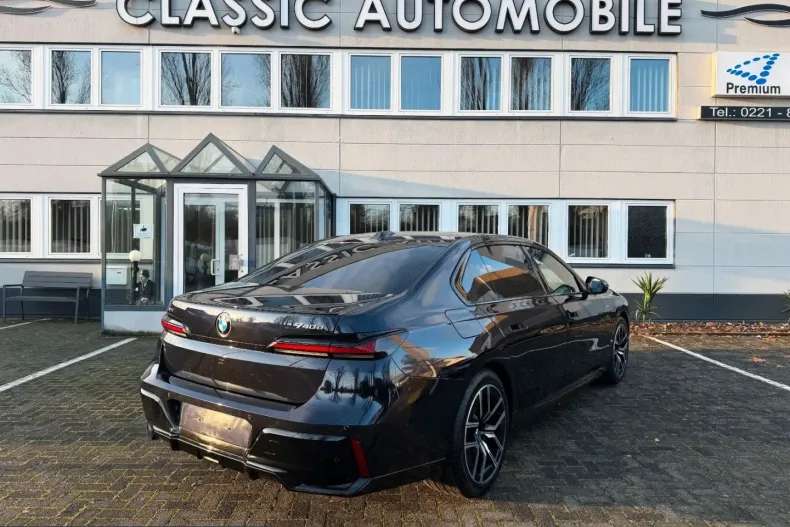 BMW 740 (Seria 7) din 2024 cu 15.856 km - oferta BMW212263 - foto 22