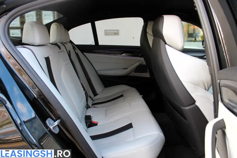 BMW M5 (Seria 5) din 2022 cu 59.900 km - oferta BMW212268 - foto 23