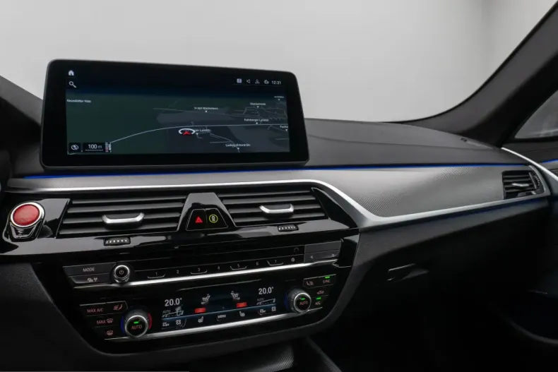 BMW M5 (Seria 5) din 2022 cu 34.240 km - oferta BMW212269 - foto 21