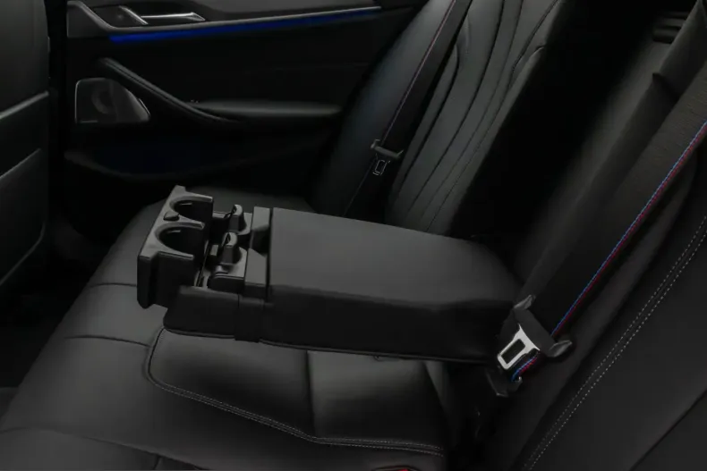 BMW M5 (Seria 5) din 2022 cu 34.240 km - oferta BMW212269 - foto 27