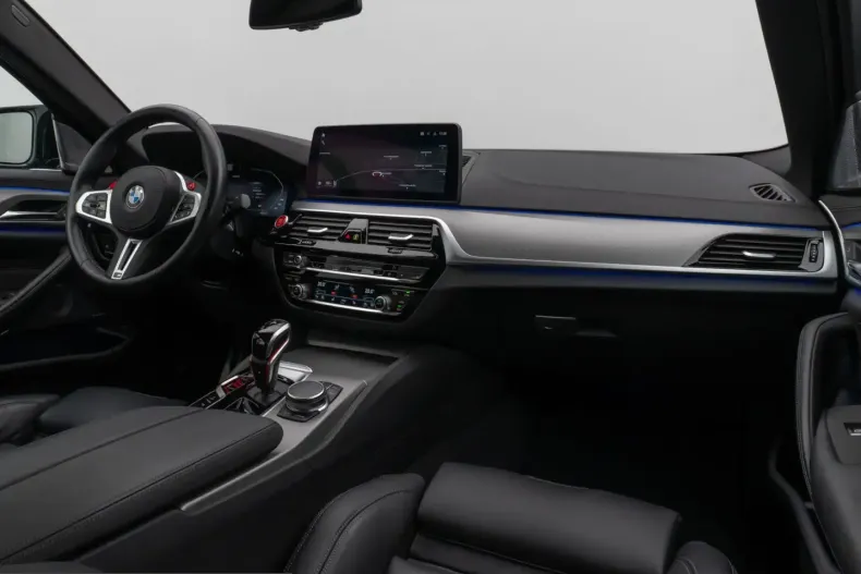 BMW M5 (Seria 5) din 2022 cu 34.240 km - oferta BMW212269 - foto 40