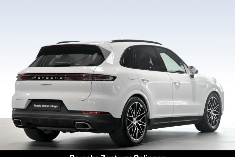 Porsche Cayenne din 2024 cu 22.583 km - oferta POR212273 - foto 4