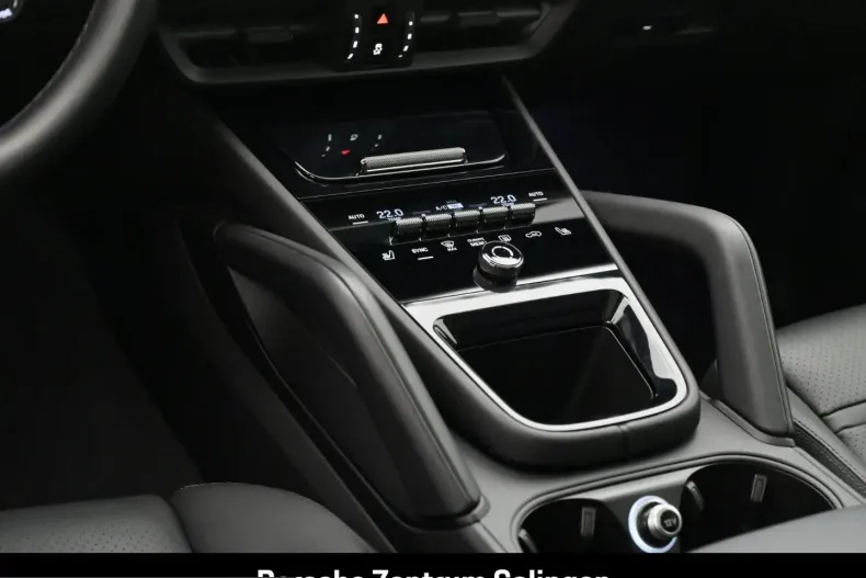 Porsche Cayenne din 2024 cu 22.583 km - oferta POR212273 - foto 21