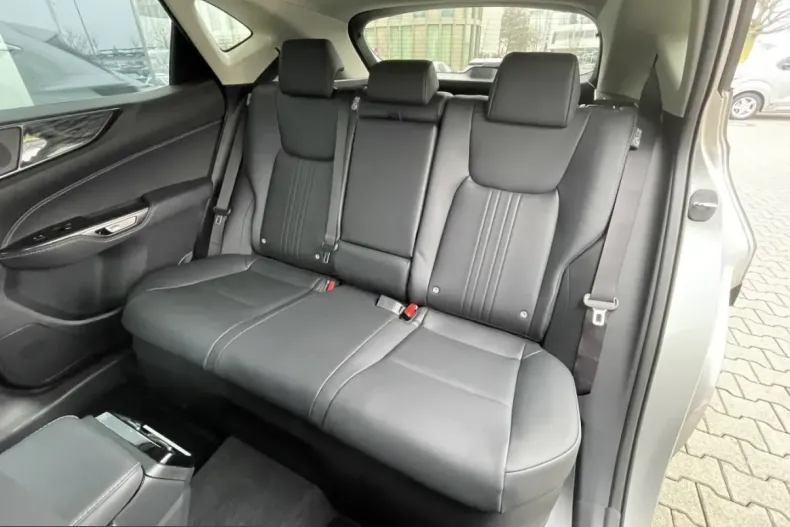 Lexus NX 350h din 2025 cu 4.981 km - oferta LEX212274 - foto 10