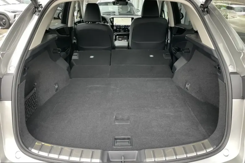 Lexus NX 350h din 2025 cu 4.981 km - oferta LEX212274 - foto 19