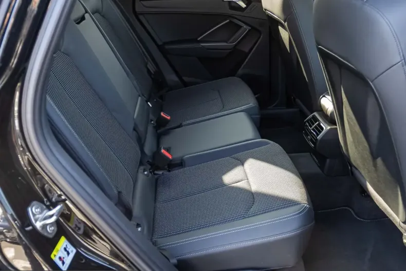 Audi Q3 din 2022 cu 58.450 km - oferta AUD212275 - foto 19