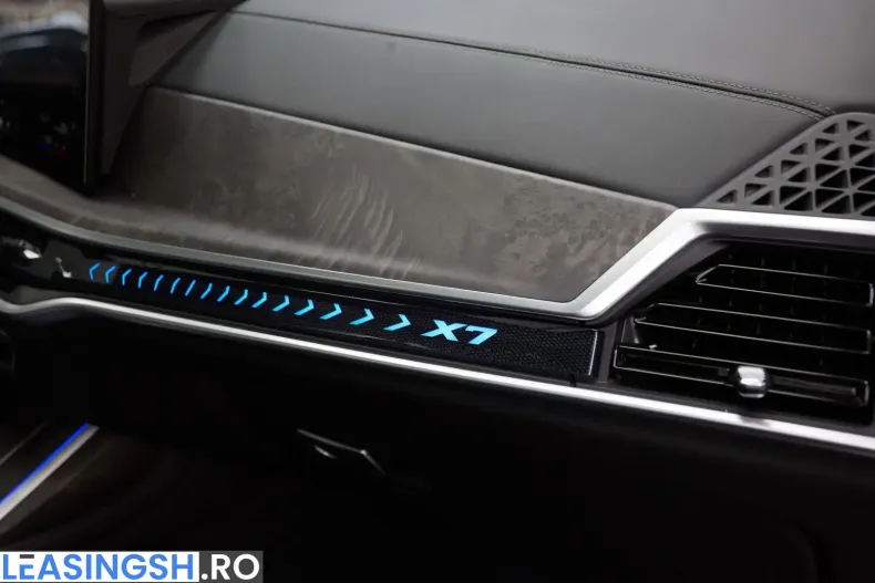 BMW X7 (Seria X) din 2024 cu 31.600 km - oferta BMW212284 - foto 43