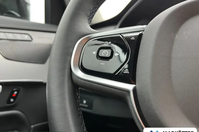 Volvo XC90 din 2024 cu 37.561 km - oferta VOL212289 - foto 16