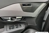 Volvo XC90 din 2024 cu 37.561 km - oferta VOL212289 - foto 19