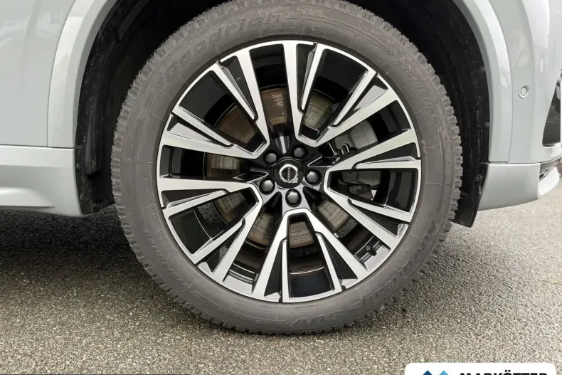 Volvo XC90 din 2024 cu 37.561 km - oferta VOL212289 - foto 40
