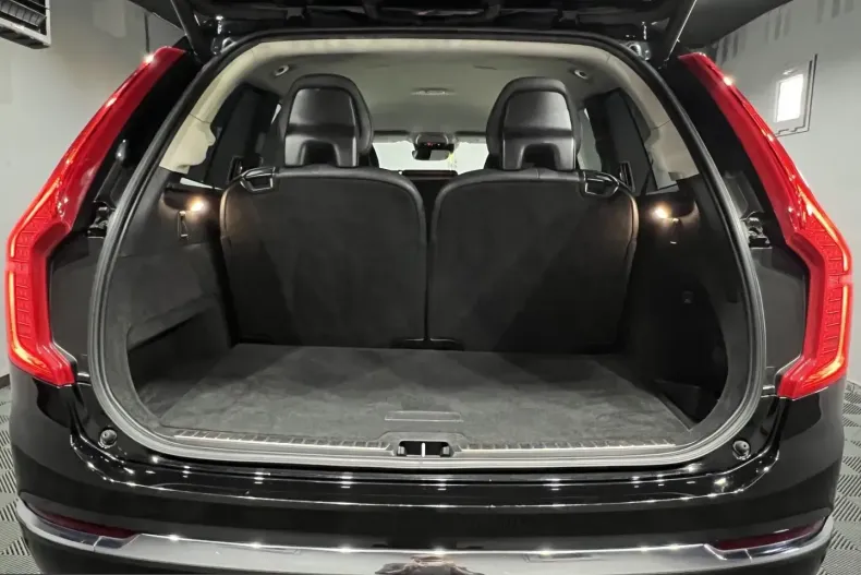 Volvo XC90 din 2021 cu 89.600 km - oferta VOL212290 - foto 8