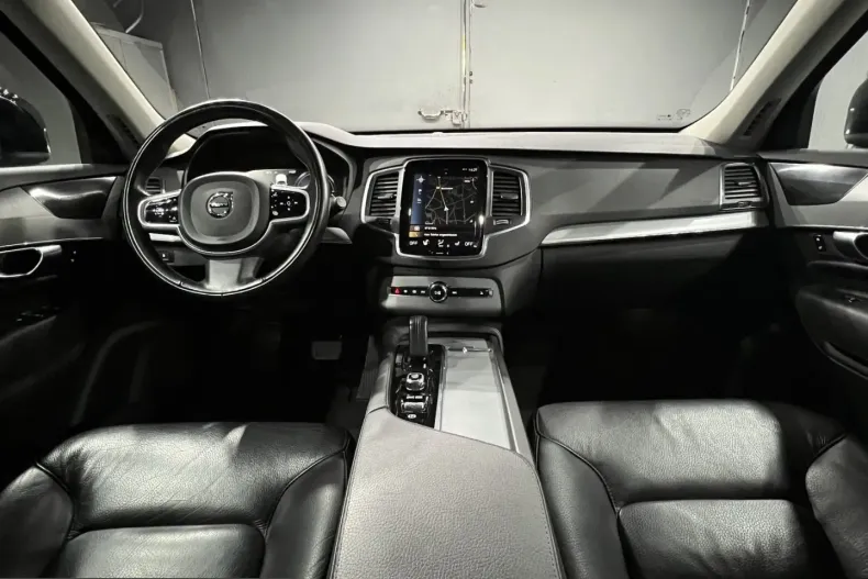 Volvo XC90 din 2021 cu 89.600 km - oferta VOL212290 - foto 15