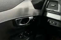 Volvo XC90 din 2021 cu 89.600 km - oferta VOL212290 - foto 27