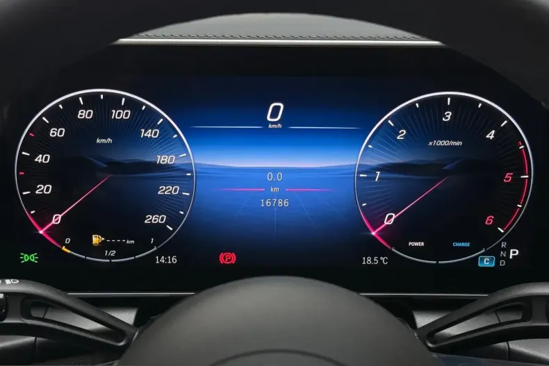 Mercedes-Benz GLC 220 (Clasa GLC) din 2025 cu 16.525 km - oferta MER212291 - foto 14