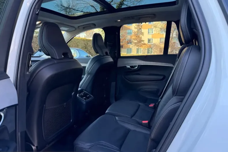 Volvo XC90 din 2024 cu 81.086 km - oferta VOL212292 - foto 8