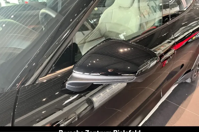 Porsche Taycan din 2025 cu 16.000 km - oferta POR212295 - foto 26