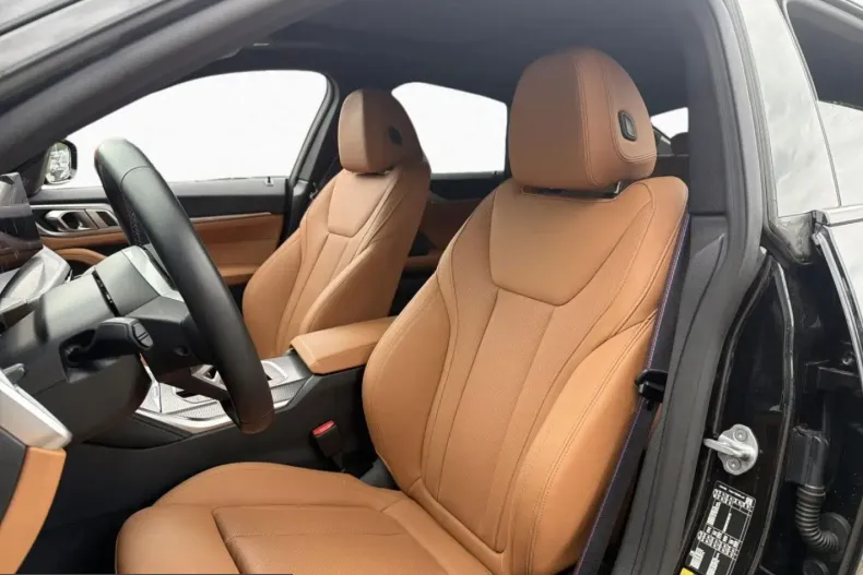 BMW i4 (Seria 4) din 2024 cu 24.066 km - oferta BMW212304 - foto 9