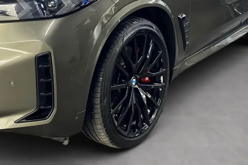 BMW X5 M60 (Seria X) din 2024 cu 22.669 km - oferta BMW212305 - foto 6