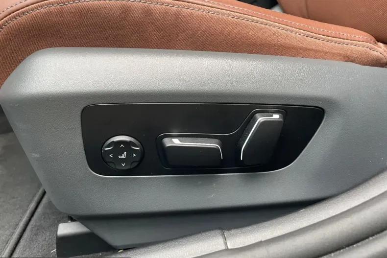 BMW i5 (Seria 5) din 2024 cu 35.000 km - oferta BMW212306 - foto 9
