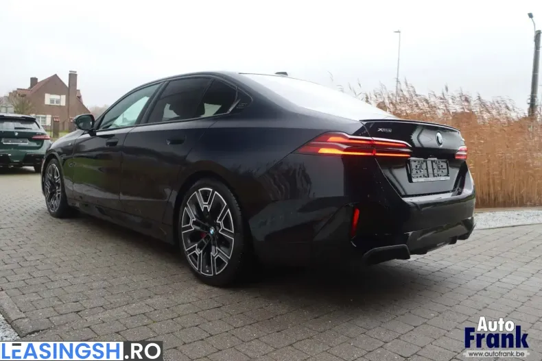 BMW 540 (Seria 5) din 2025 cu 14.302 km - oferta BMW212309 - foto 4