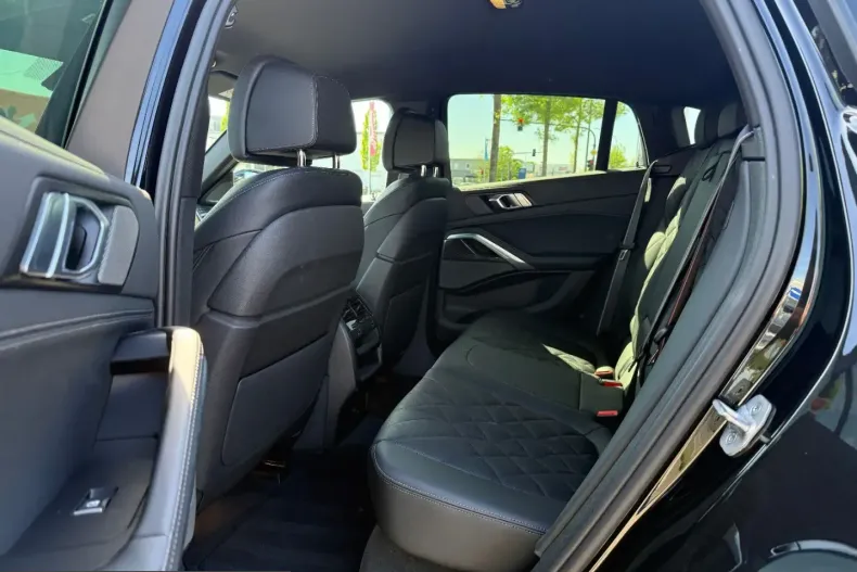 BMW X6 (Seria X) din 2023 cu 49.998 km - oferta BMW212311 - foto 12