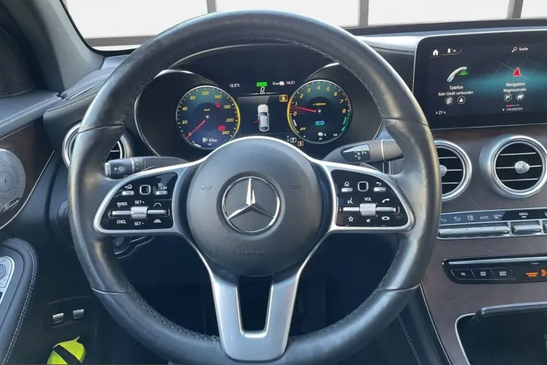 Mercedes-Benz GLC 300 (Clasa GLC) din 2021 cu 77.995 km - oferta MER212312 - foto 23