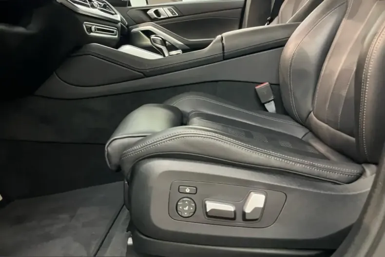 BMW X6 M50 (Seria X) din 2022 cu 72.700 km - oferta BMW212322 - foto 22