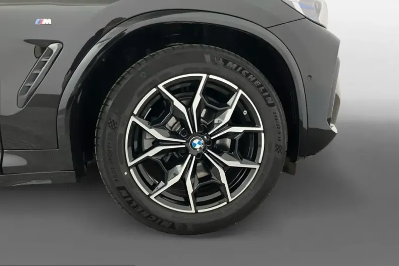 BMW X4 (Seria X) din 2025 cu 7.900 km - oferta BMW212324 - foto 13