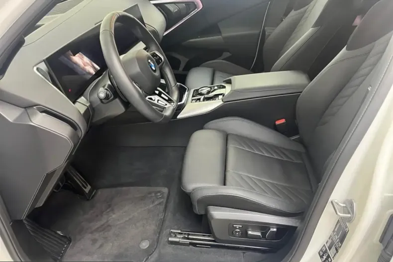 BMW X3 (Seria X) din 2025 cu 11.100 km - oferta BMW212332 - foto 6