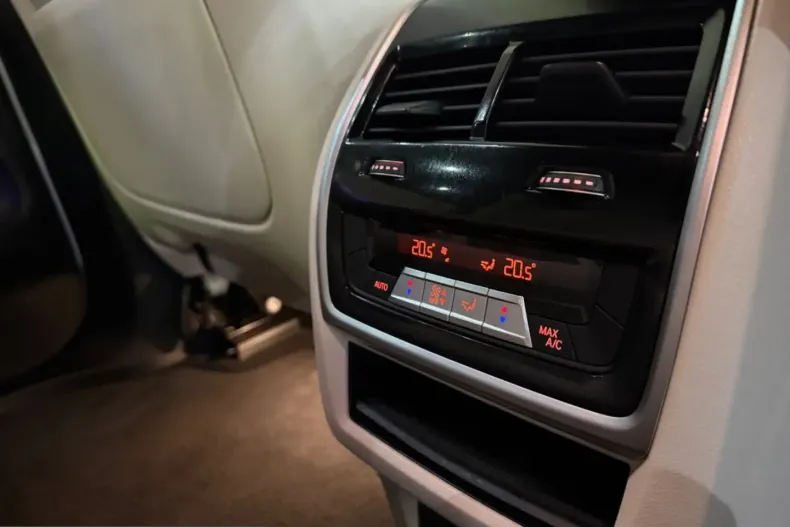 BMW X5 (Seria X) din 2022 cu 63.000 km - oferta BMW212333 - foto 21