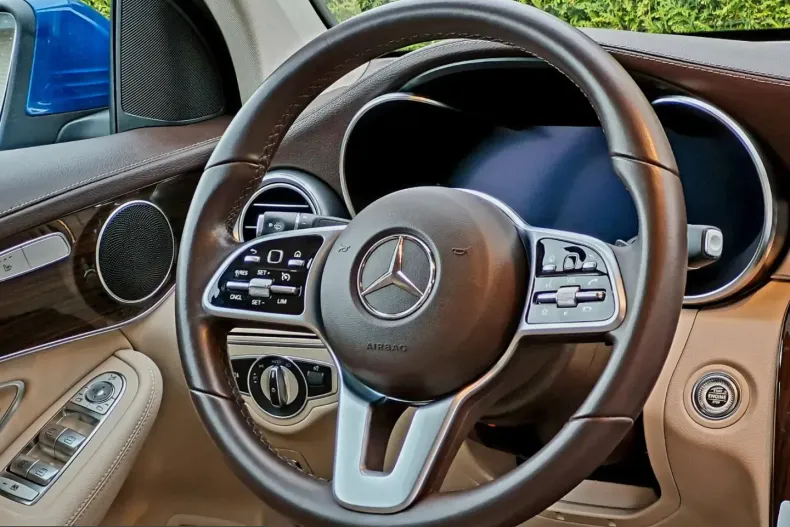 Mercedes-Benz GLC 300 (Clasa GLC) din 2021 cu 59.000 km - oferta MER212336 - foto 18